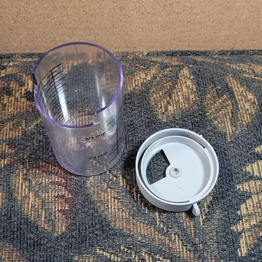 Pampered Chef Grate Container - Picture 4 of 4